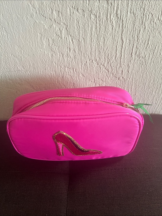 Vintage 80’s Makeup Pouch Handbags - #3042**”4x8” Hot Pink High Heel Cosmetic Pouch